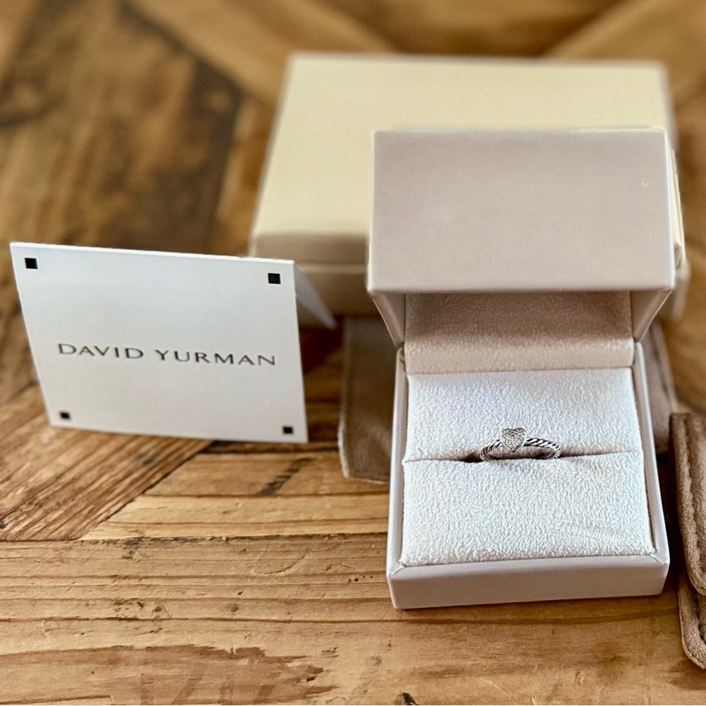 David Yurman Heart Stack Ring
Sterling Silver with Pavé Diamonds